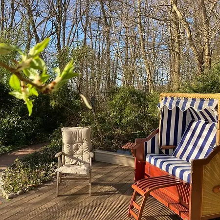 Ostsee Hafenkoje - Luebeck-travemuende Priwall Lübeck